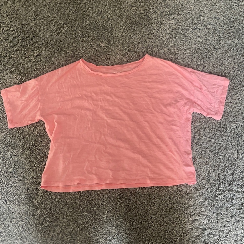 American Eagle shirt size small